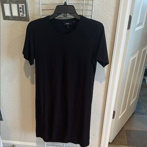 Theory Chic Black T-Shirt Dress